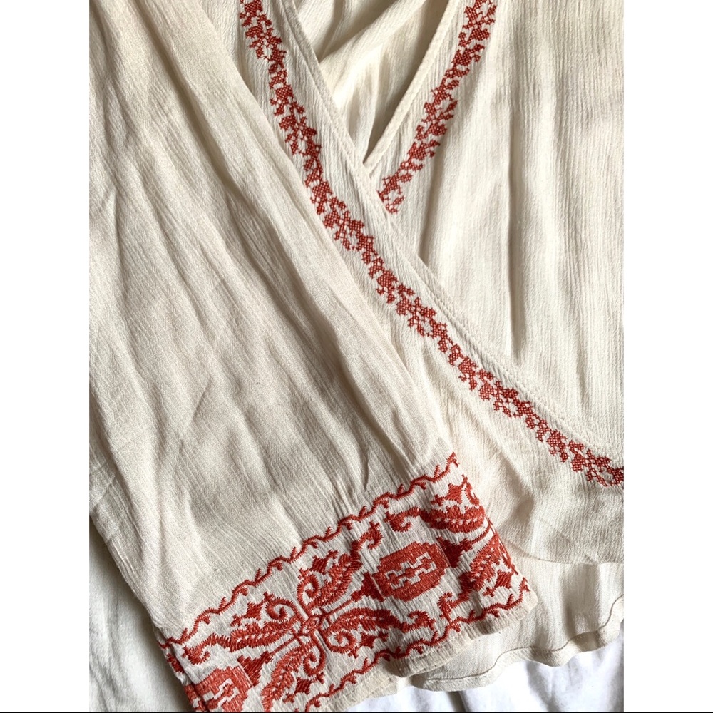 Urban Outfitters Ecote Embroidered Surplice Top - Picture 4 of 6